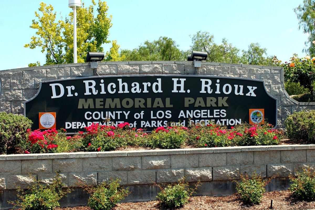 Dr. Richard H. Rioux Memorial Park entrance sign, Stevenson Ranch, Santa Clarita