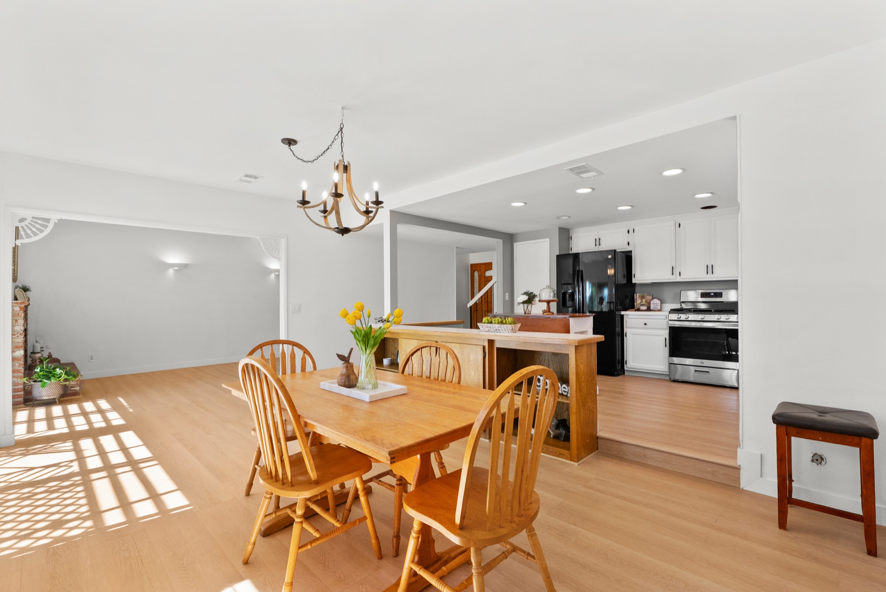 18826 Cabral St, Canyon Country, photo 12