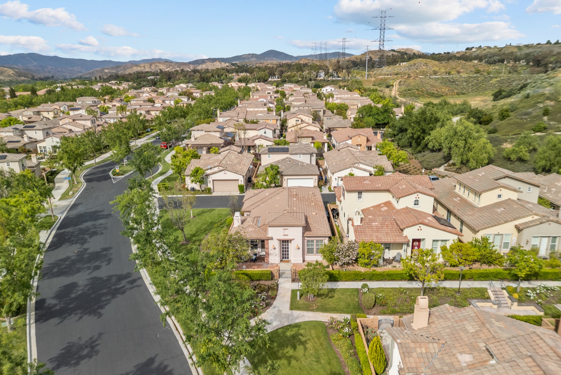 23753 Maple Leaf Ct, Valencia, photo 16